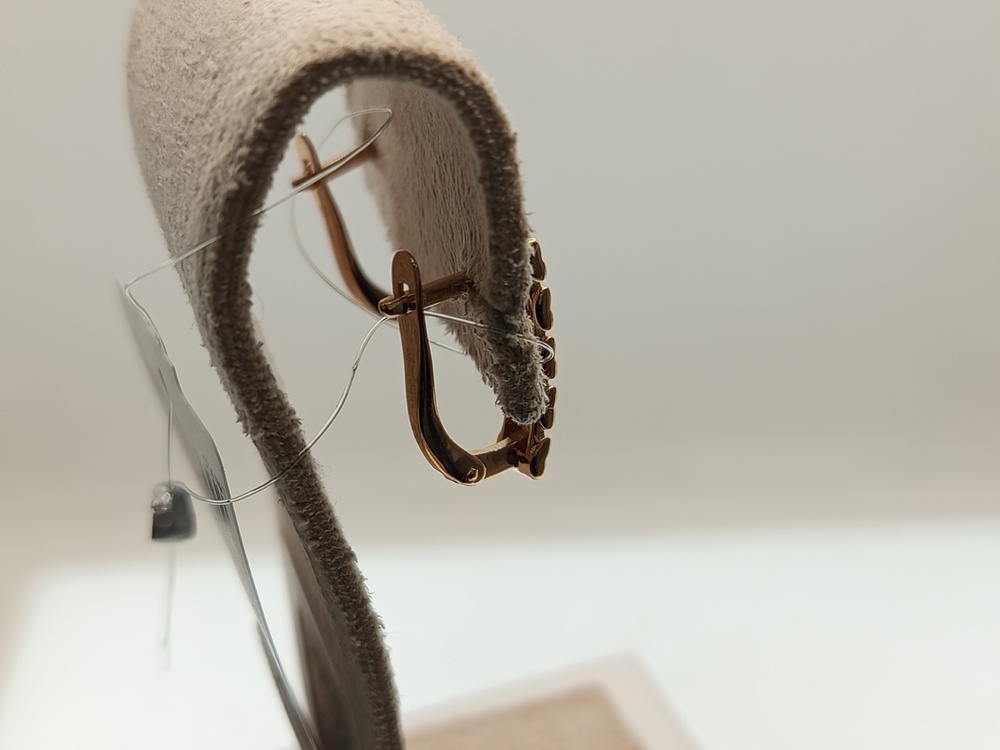 СЕРЬГИ ПЕТЕЛЬКА с камнями (Au 585)