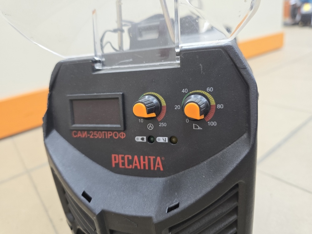 Сварочный аппарат Ресанта САИ-250 ПРОФ