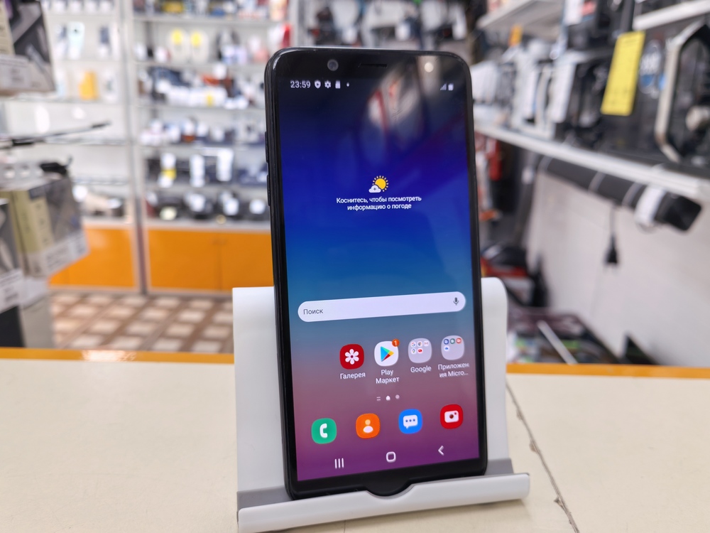Смартфон Samsung Galaxy A6 3/32