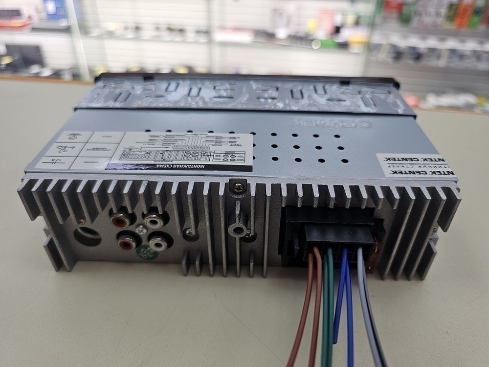 Автомагнитола Centek CT-8107