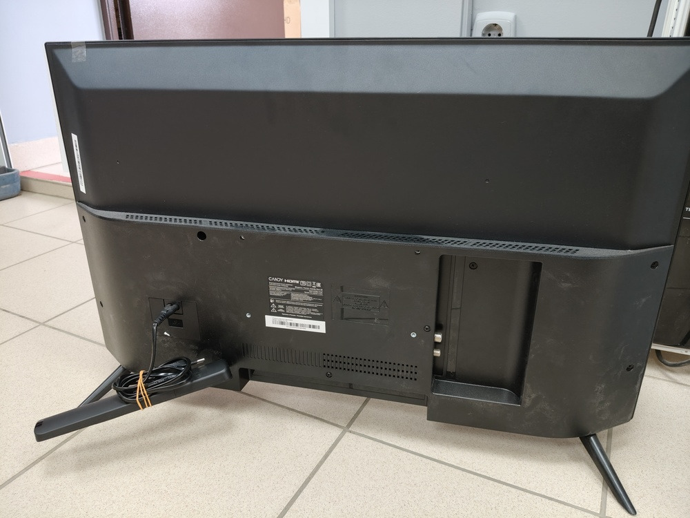 LED Телевизор Candy Uno 32