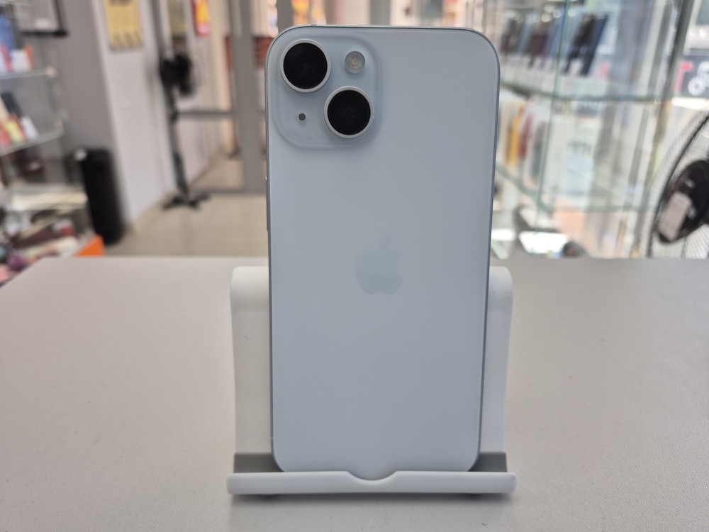 Смартфон Apple Iphone 15 128Gb