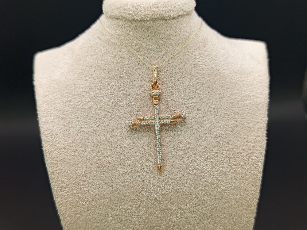 ПОДВЕСКА С КАМНЯМИ (Au 585)