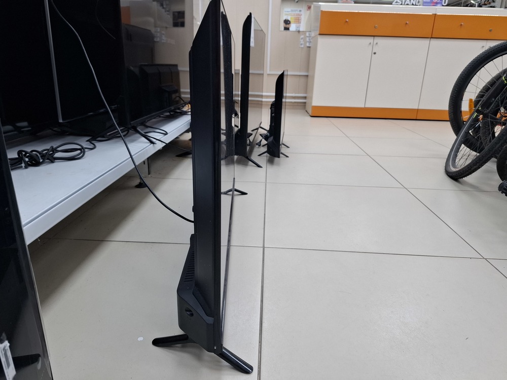 LED Телевизор Hyundai LED40BS5002