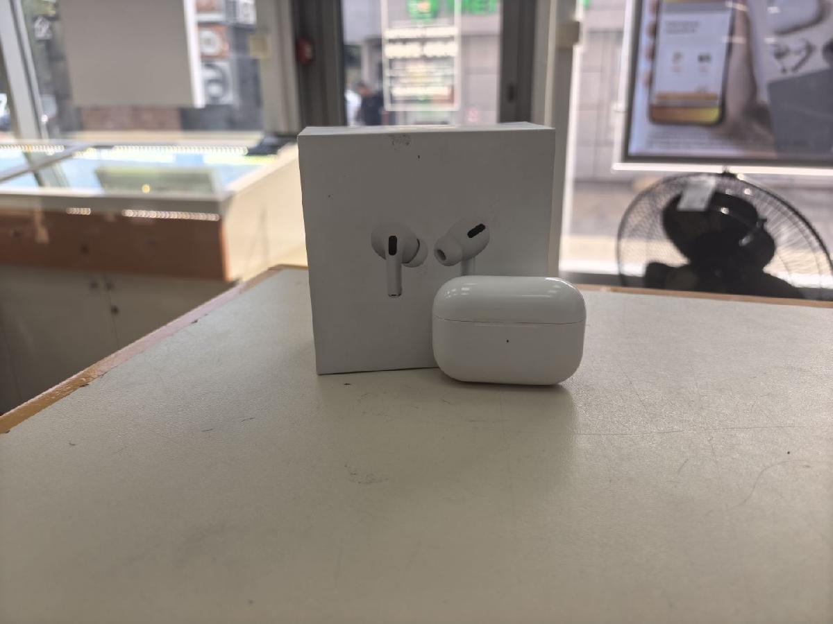 Наушники беспроводные Apple AirPods Pro
