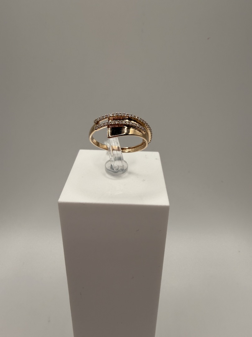 КОЛКМИ585 КОЛЬЦО С КАМНЯМИ (Au 585)