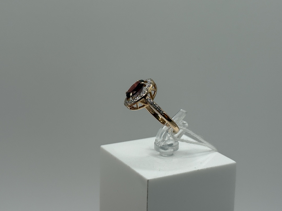 КОЛКМИ585 КОЛЬЦО С КАМНЯМИ (Au 585)