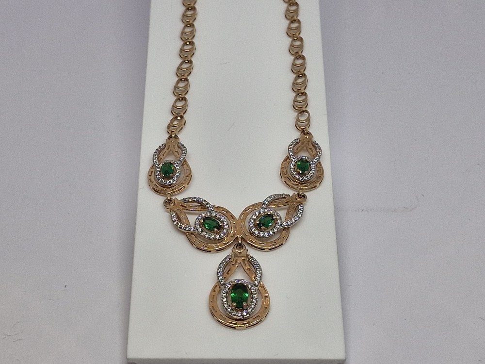 КОЛЬЕ С КАМНЯМИ (Au 585)