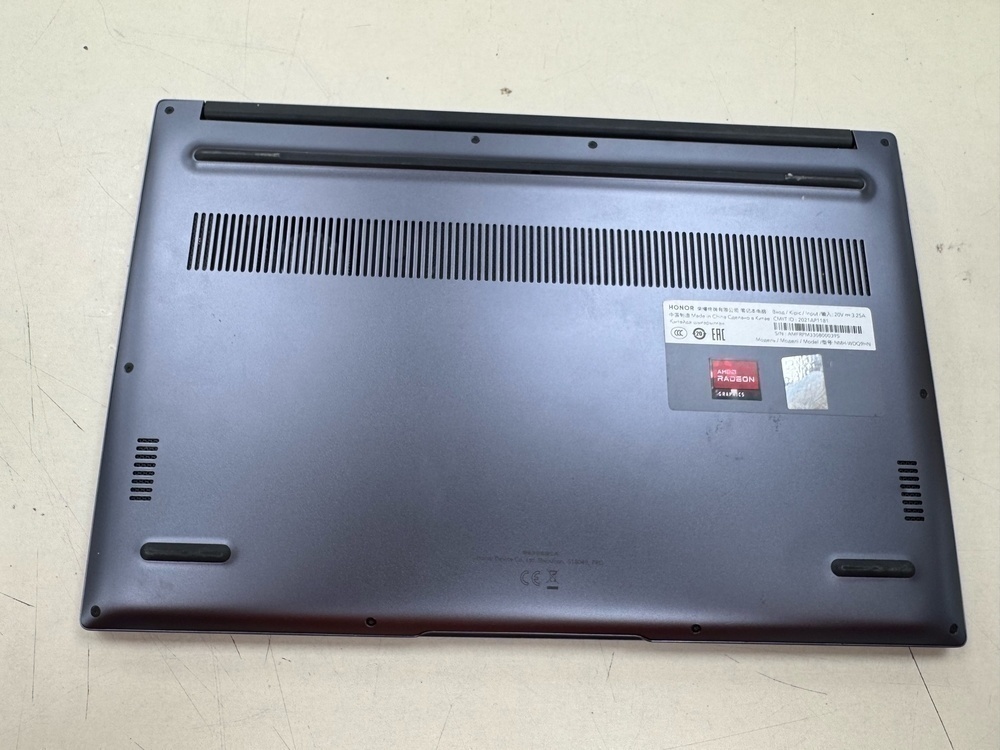 Ноутбук Honor; Sempron M120, Radeon Graphics, 8 Гб, 480 Гб, Нет