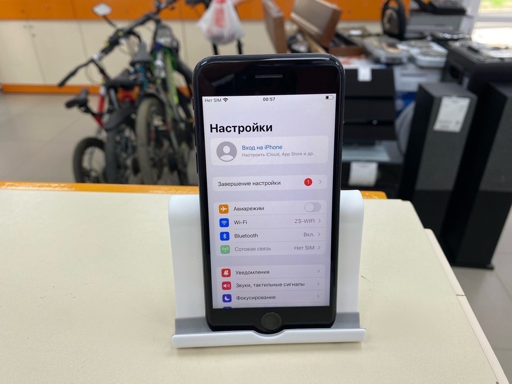 Смартфон Apple iPhone 7 32Gb