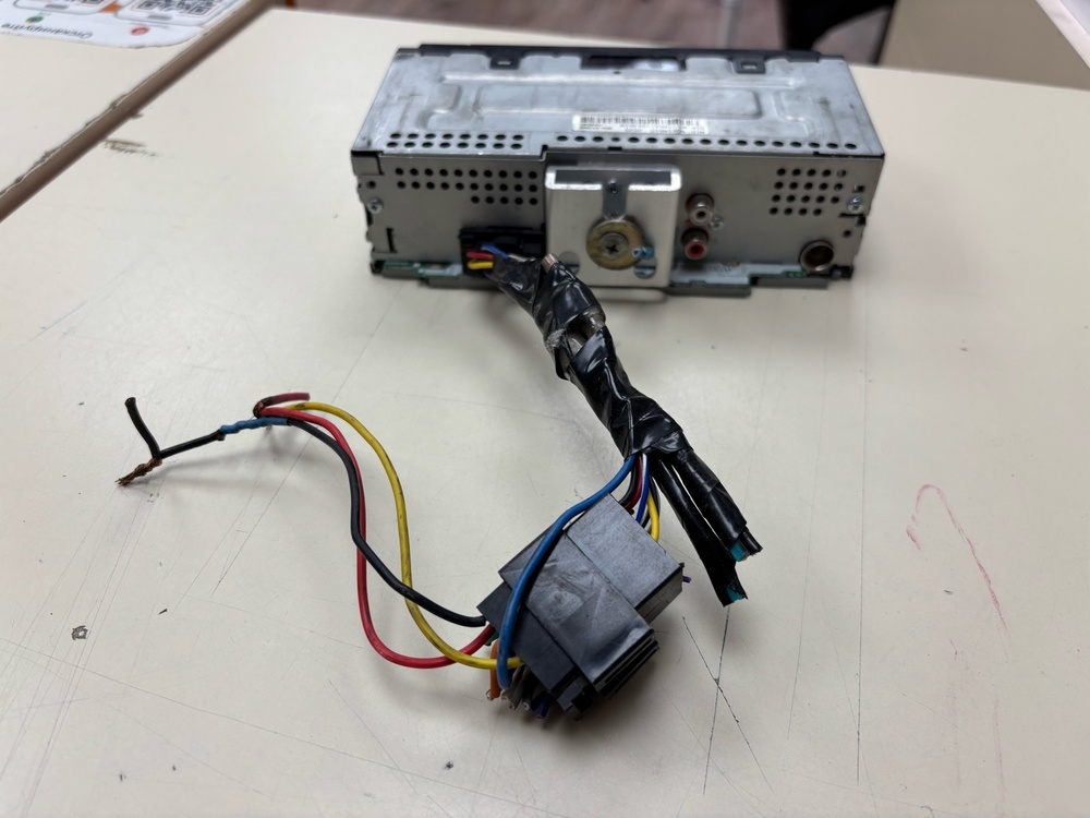 Автомагнитола Pioneer MVH-S120UB