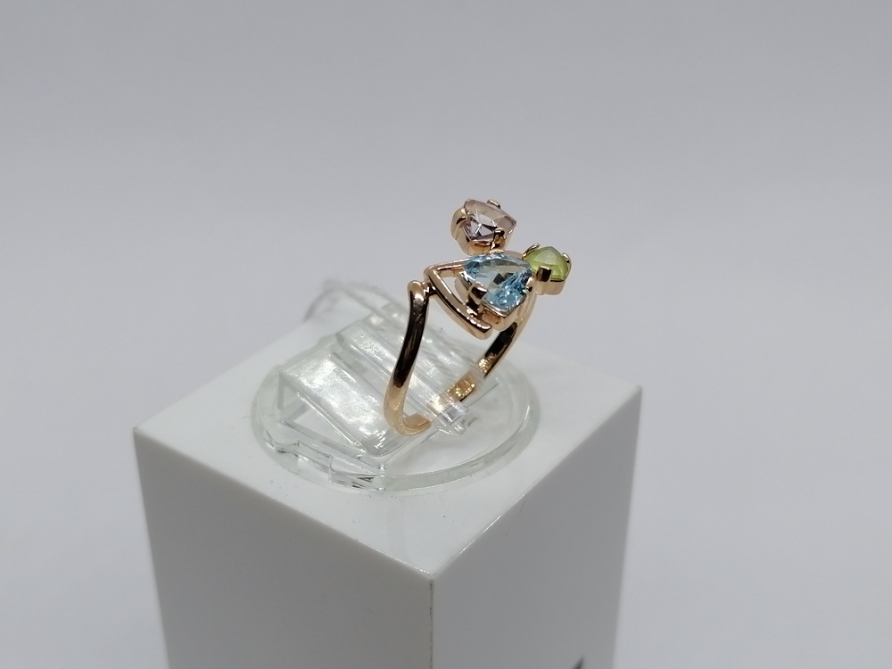 КОЛЬЦО С КАМНЯМИ (Au 585)