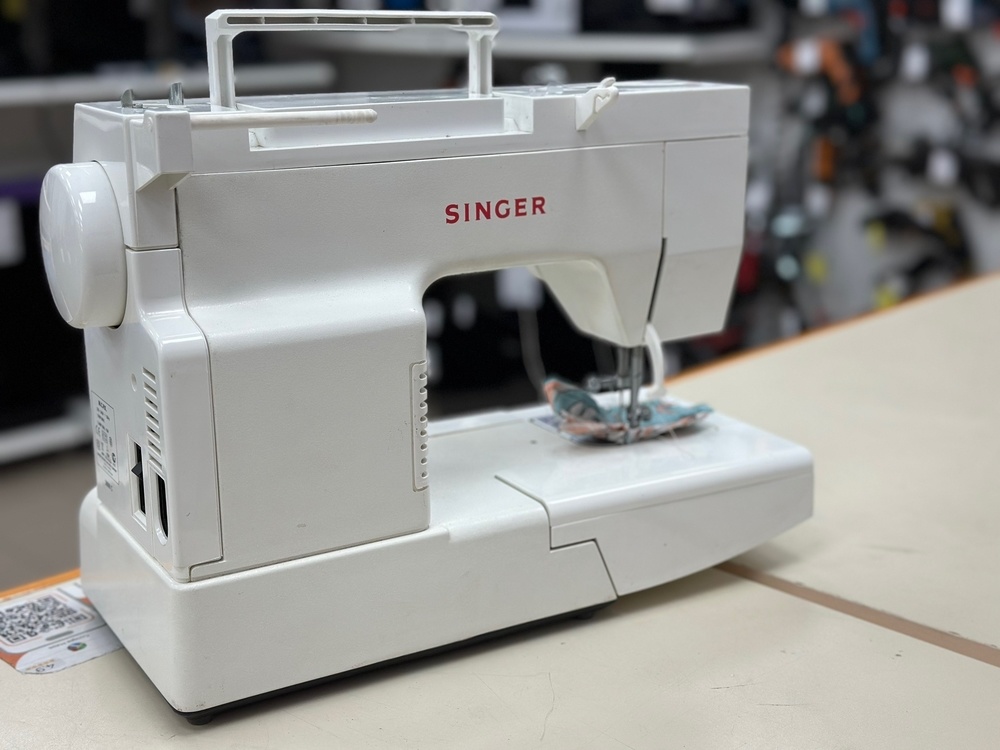 Швейная машина Singer 2808