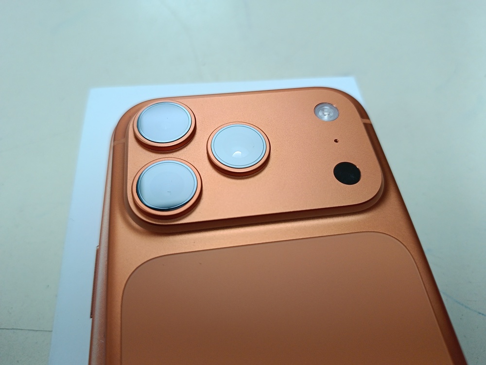 Смартфон Apple Iphone 17 Pro 256Gb