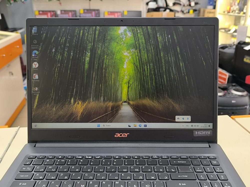 Ноутбук Acer; Ryzen 5 3500U, Radeon Vega 8, 8 Гб, 240 Гб, Нет