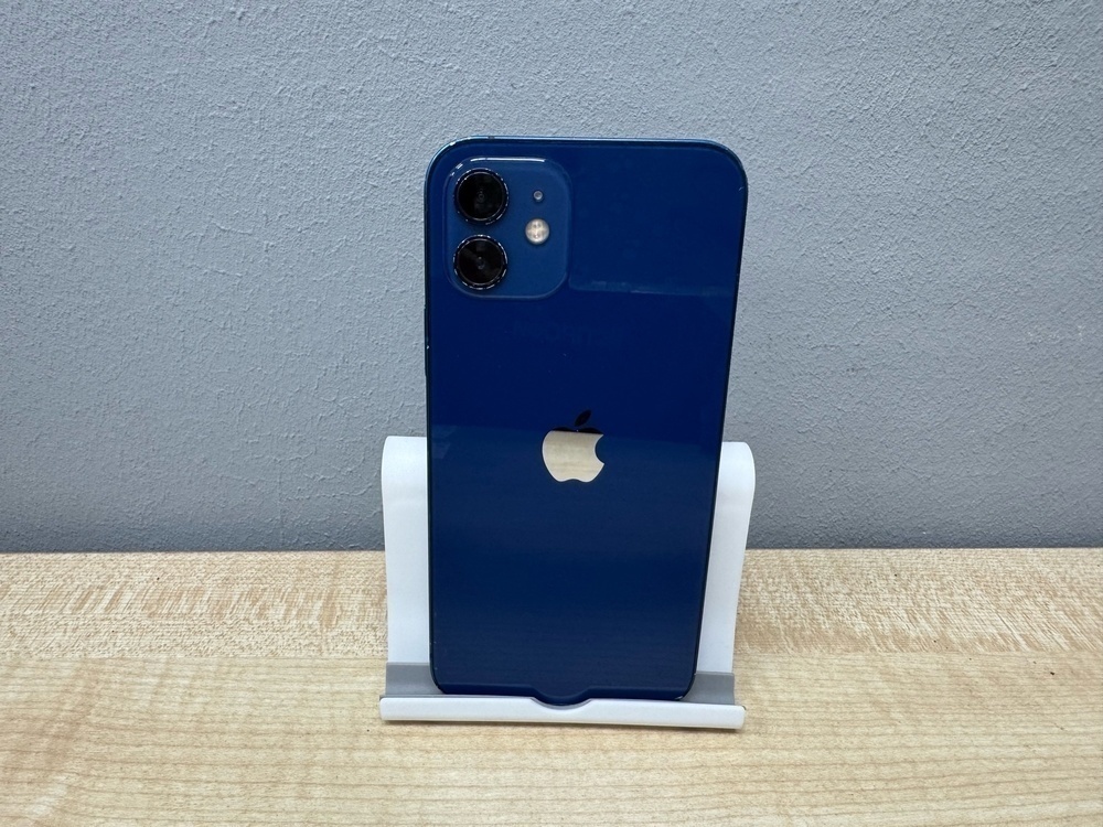 Смартфон Apple iPhone 12 64Gb