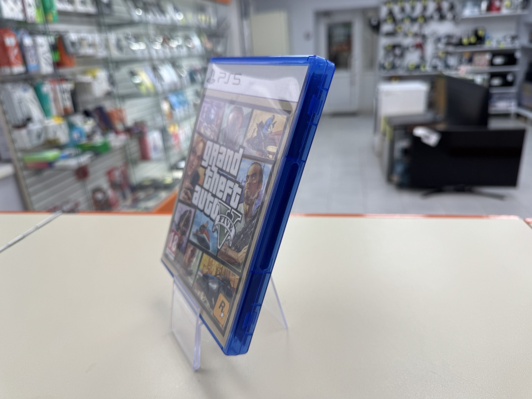 Игра Playstation 5 GTA 5