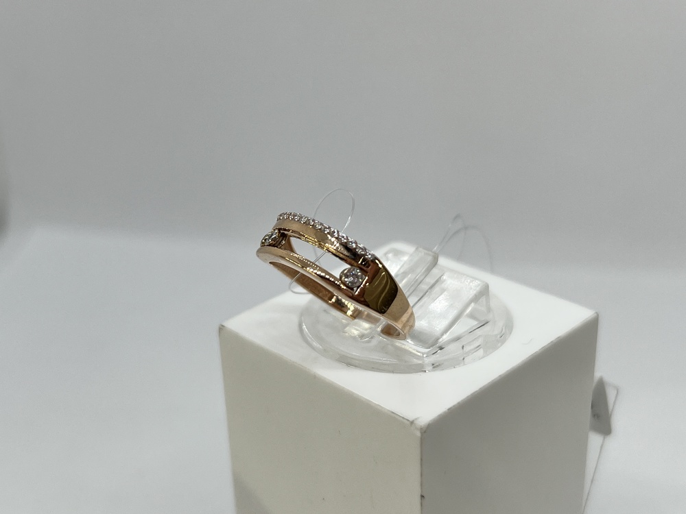 КОЛЬЦО С КАМНЯМИ (Au 585)