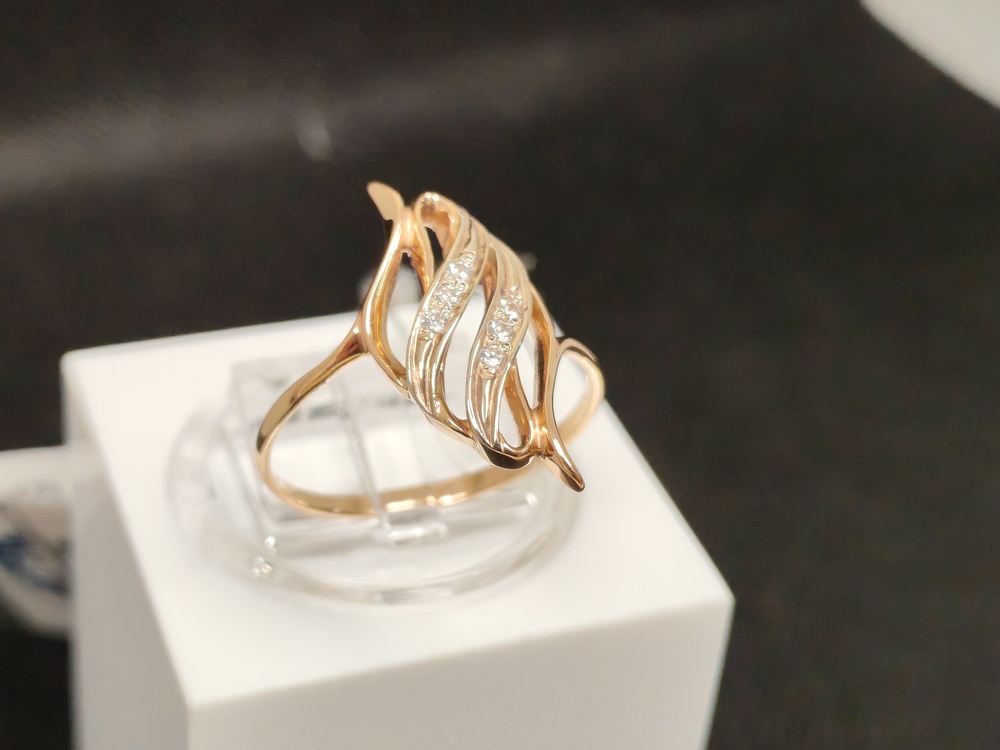 КОЛЬЦО С КАМНЯМИ (Au 585)