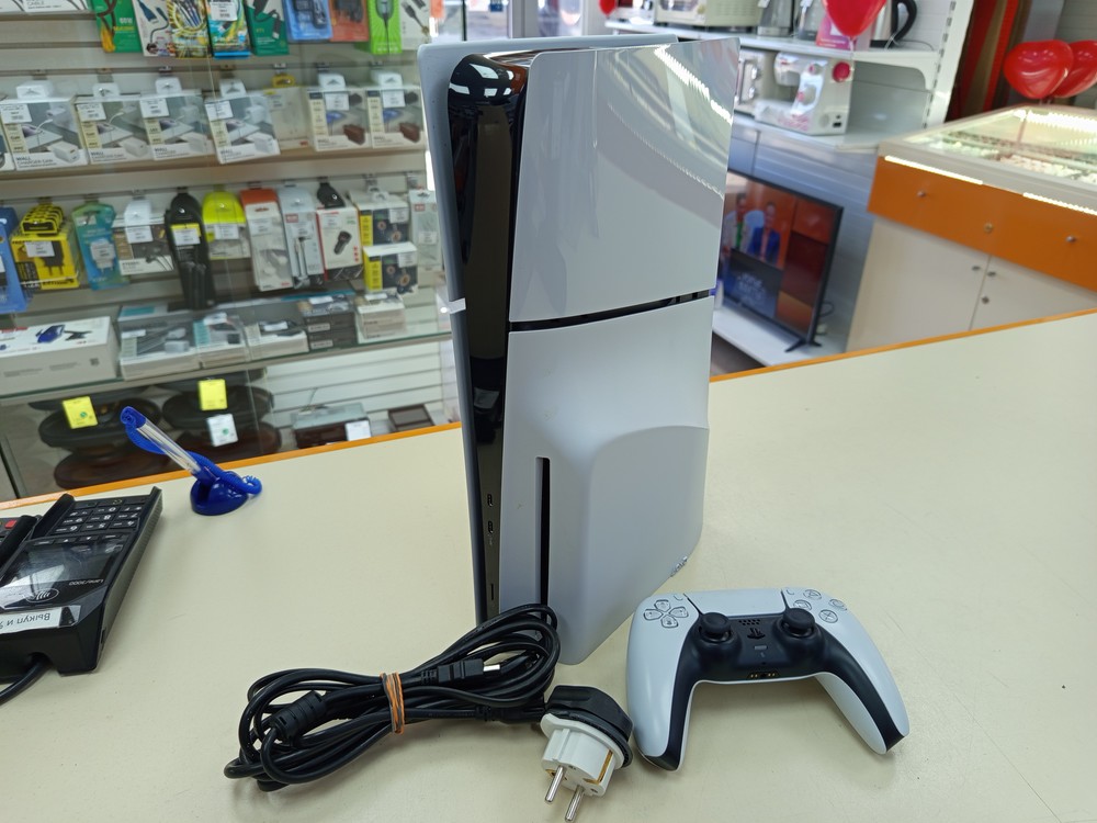 Игровая приставка PlayStation 5 Slim 1TB (С дисководом)