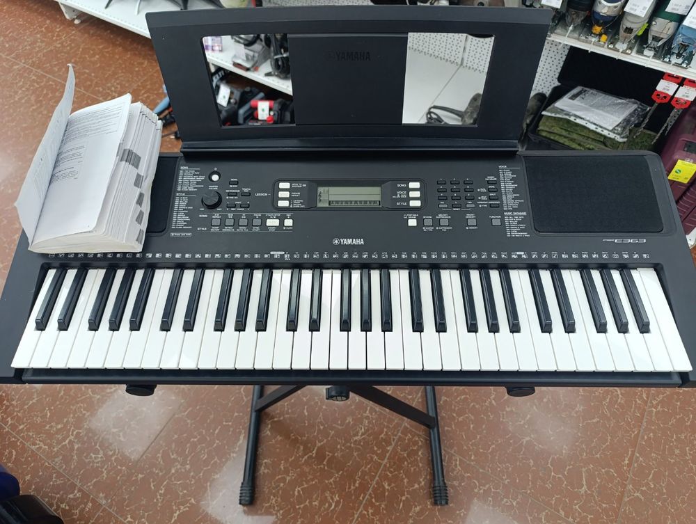 Синтезатор Yamaha PSR-E363