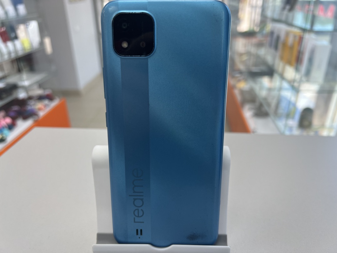 Смартфон Realme C20