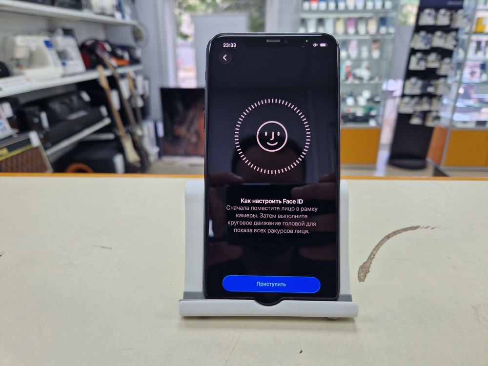 Смартфон Apple iPhone 11 Pro Max 64Gb