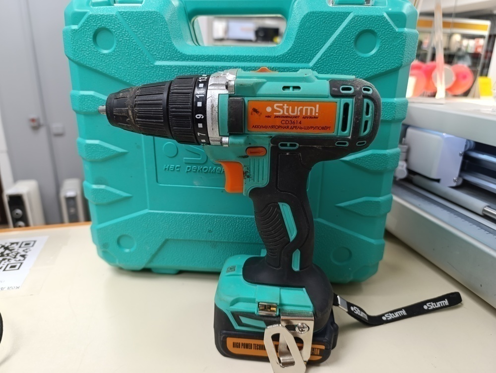 Шуруповерт Sturm! CD3614