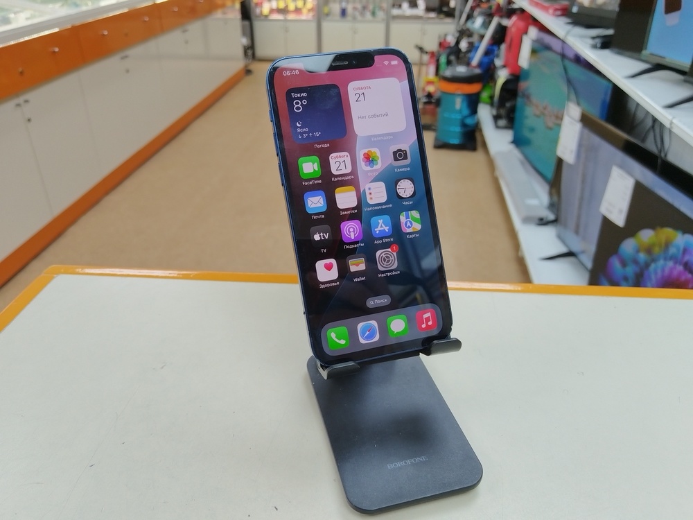 Смартфон Apple iPhone 12 64Gb