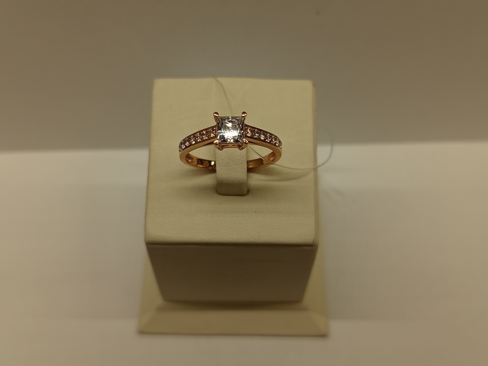 КОЛЬЦО С КАМНЯМИ (Au 585)