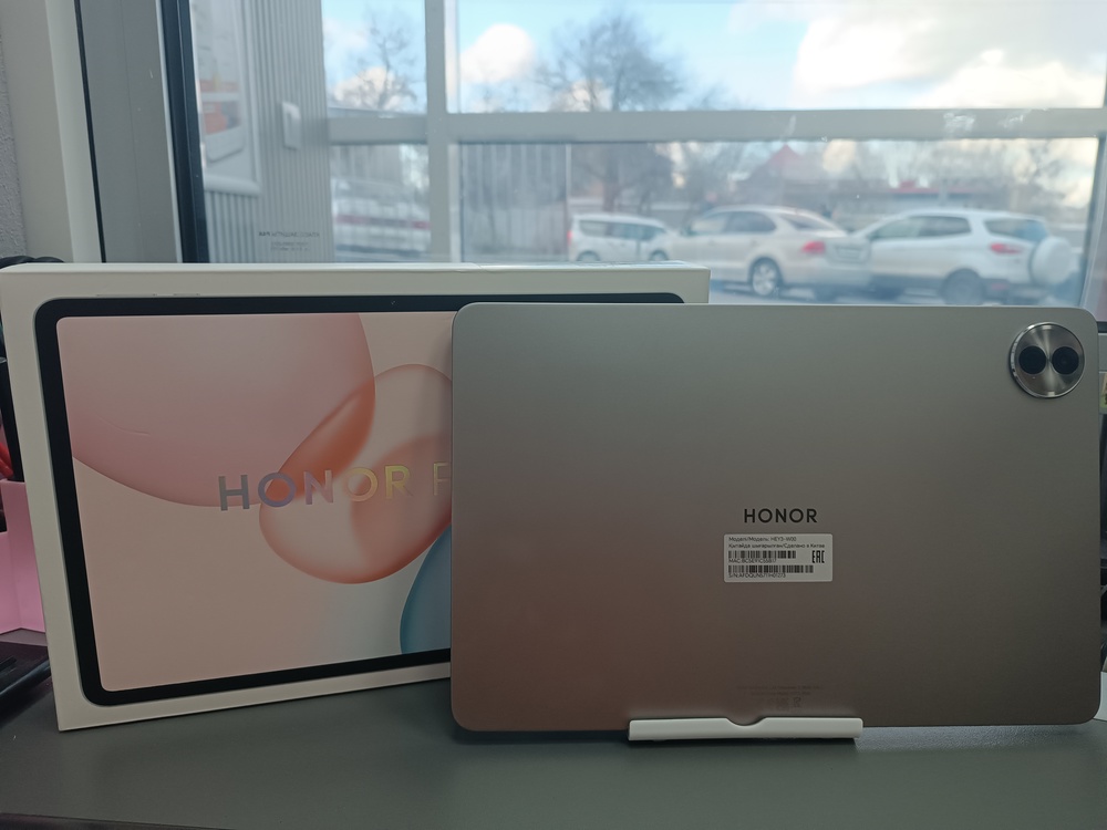 Планшет Honor Pad 10 8/128