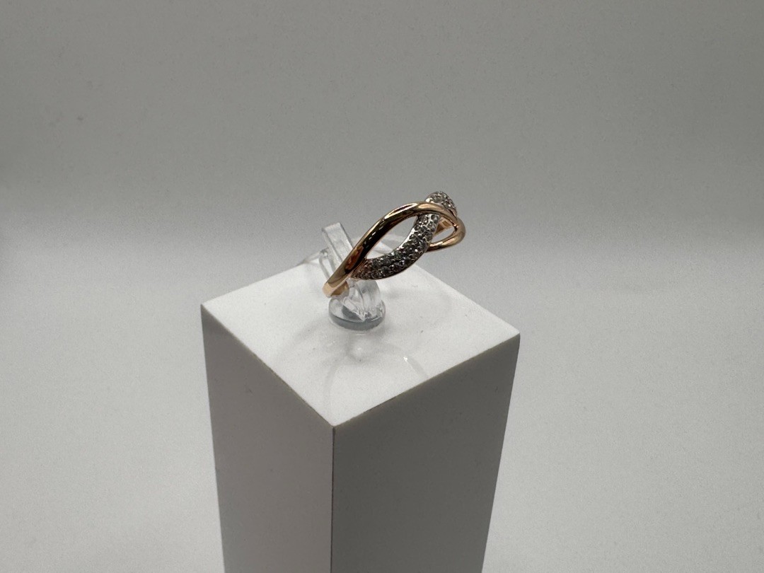 КОЛКМИ585 КОЛЬЦО С КАМНЯМИ (Au 585)