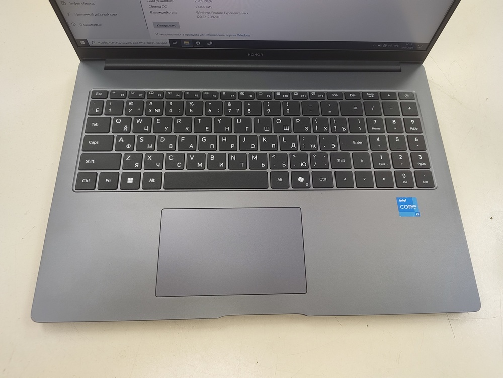 Ноутбук Honor; Core i3-1315U, Intel UHD Graphics, 8 Гб, 512 GB, Нет