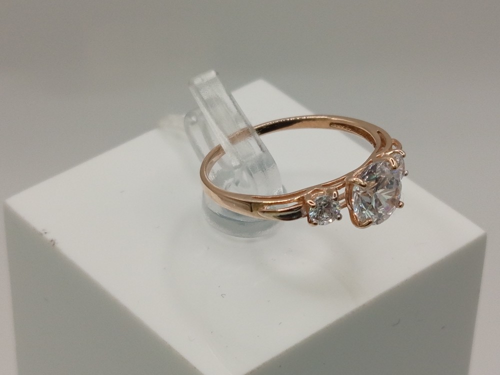 КОЛКМИ585 КОЛЬЦО С КАМНЯМИ (Au 585)