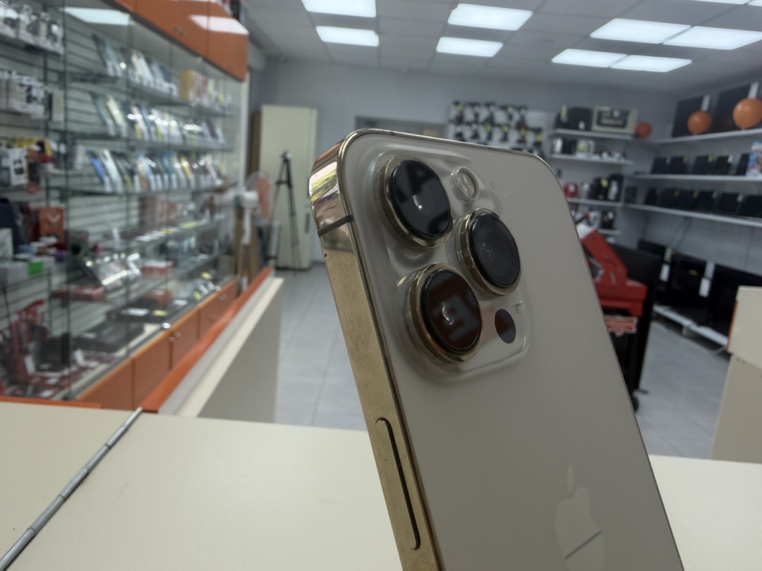 Смартфон Apple iPhone 13 Pro 128Gb