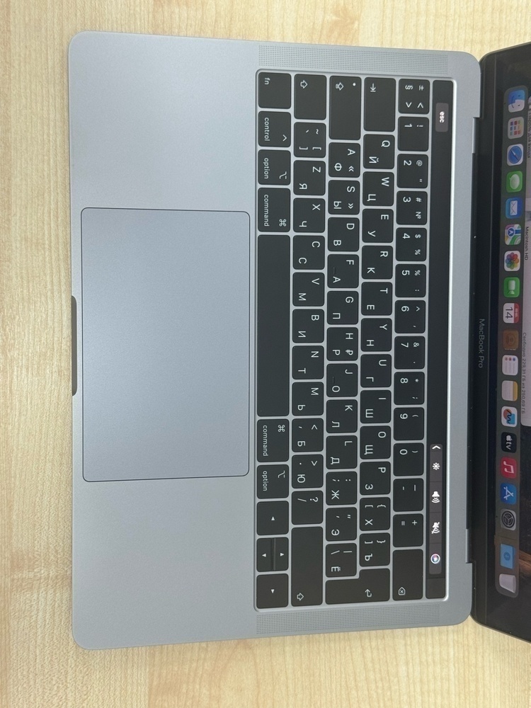 Ноутбук Apple MacBook Pro (13 дюймов,  два порта Thunderbolt 3) A2159 (2019)