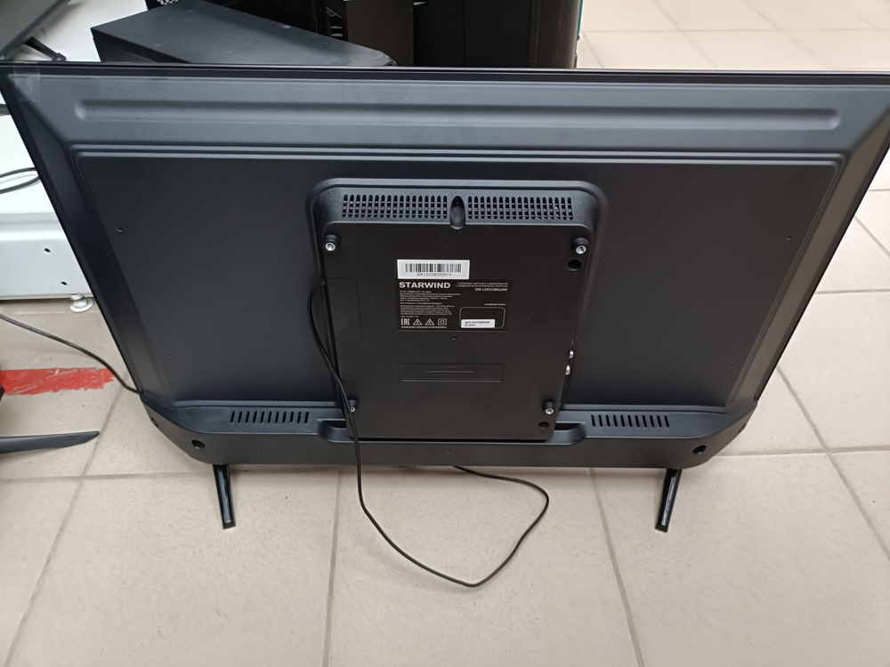 LED Телевизор Starwind SW-LED32BG200