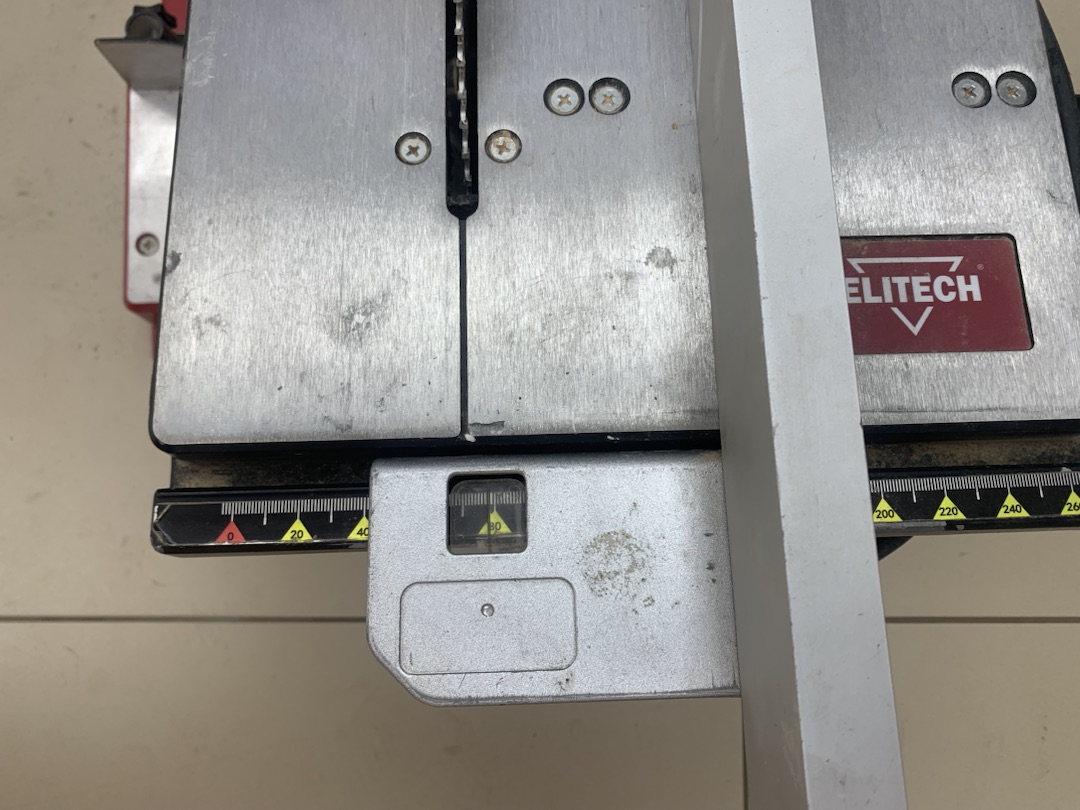 Торцовочная пила Elitech ПТК 1625