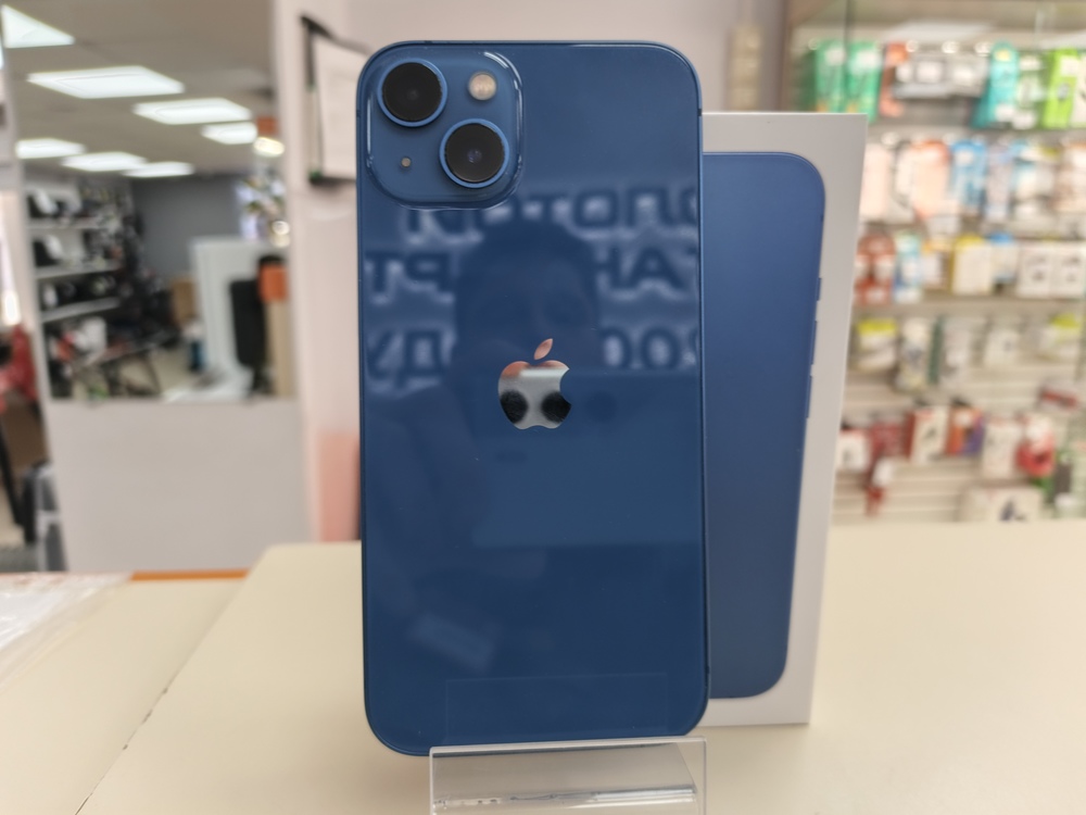 Смартфон Apple iPhone 13 128Gb