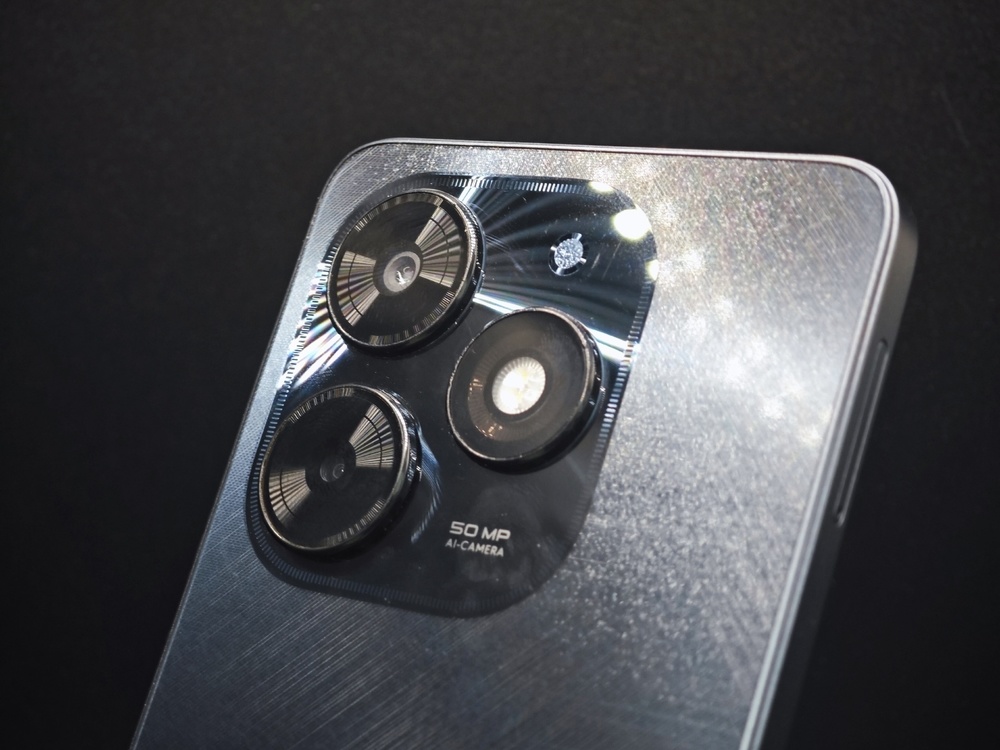 Смартфон Tecno Spark 20C 8/128
