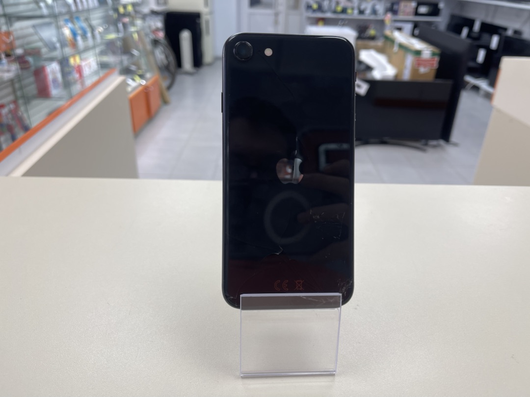 Смартфон Apple iPhone SE 2020 128Gb