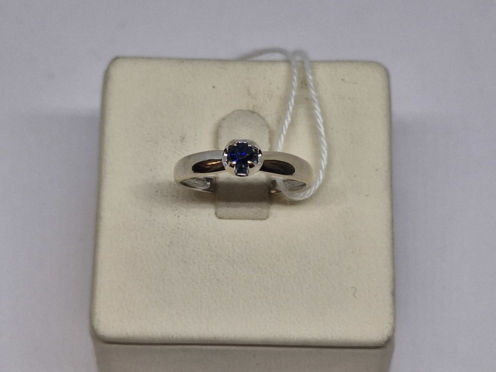 КОЛКМ585 КОЛЬЦО С КАМНЕМ (Au 585)