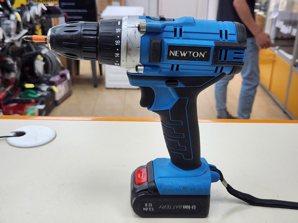 Шуруповерт Newton NTA 12-2LI-2P