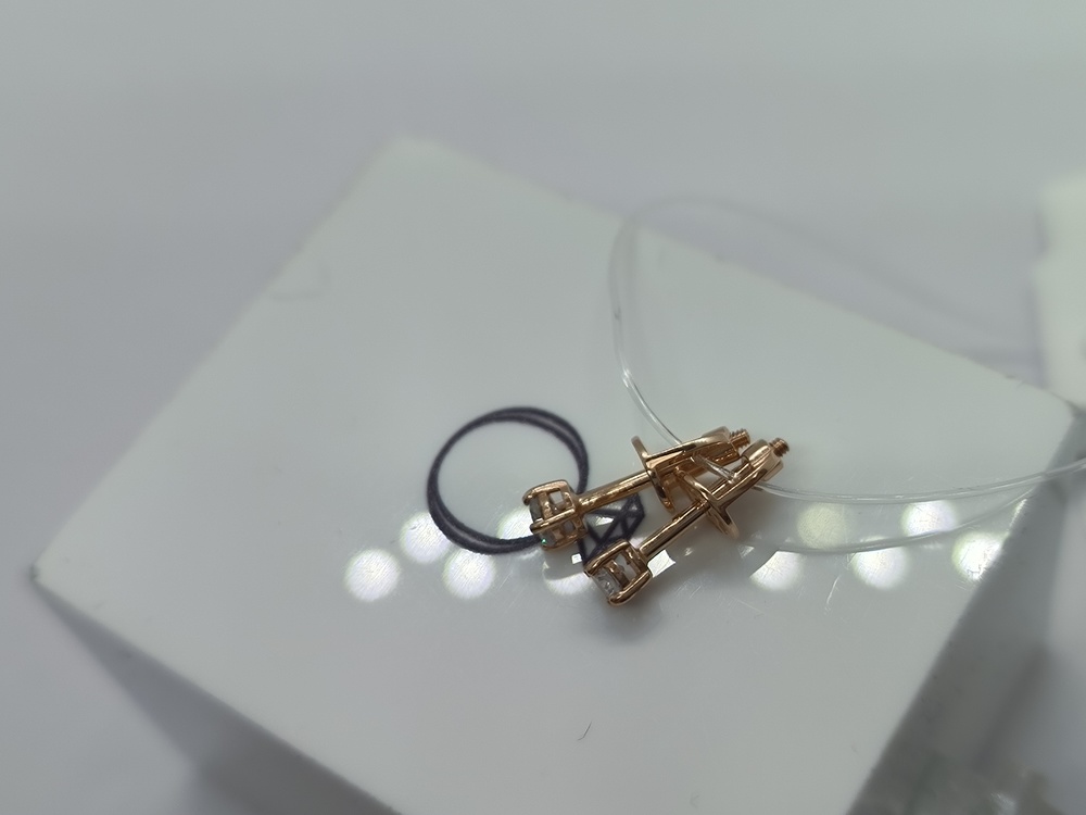 СЕРЬГИ ПУСЕТЫ с камнем (Au 585)