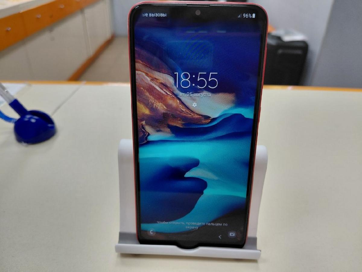 Смартфон Samsung Galaxy A10 2/32
