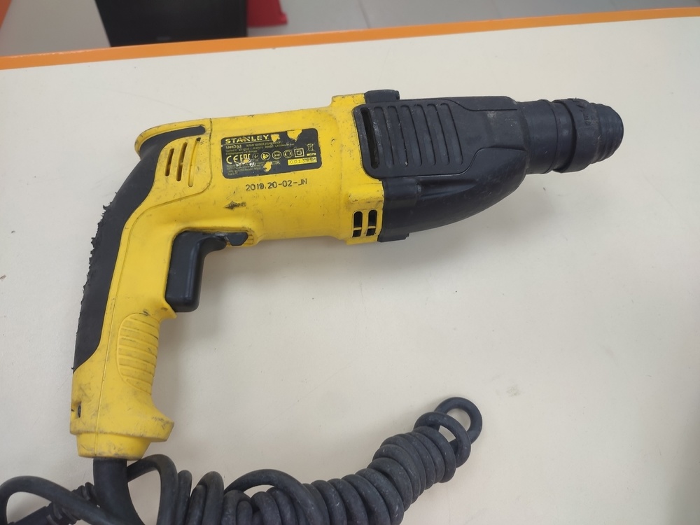 Перфоратор Stanley FMER524