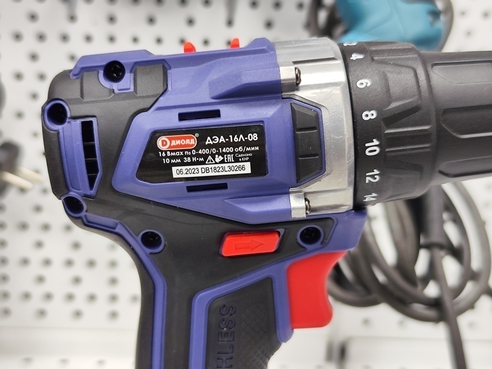 Шуруповерт Диолд ДЭА-16-Л-08