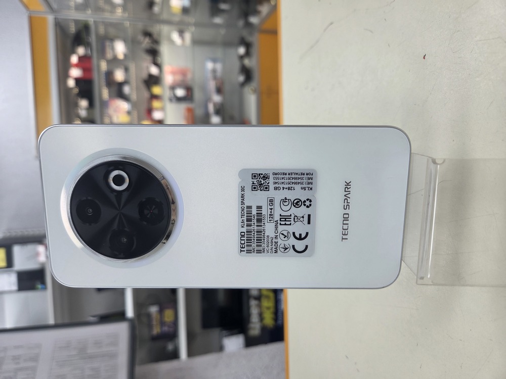 Смартфон Tecno SPARK 30C 4/128