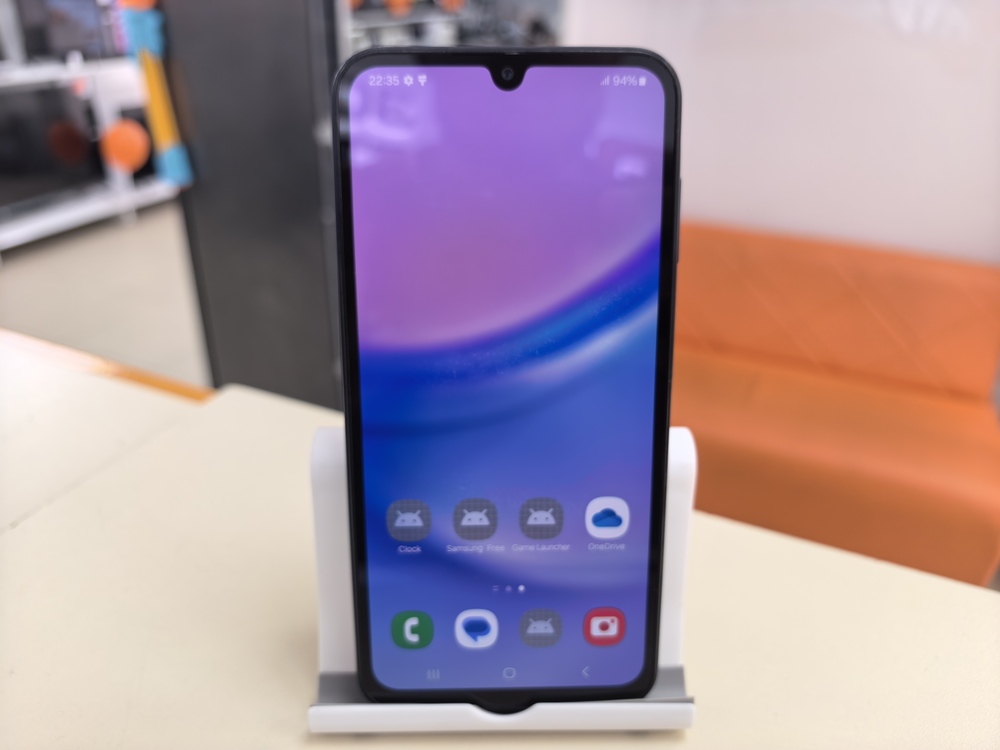 Смартфон Samsung Galaxy A15 4/128