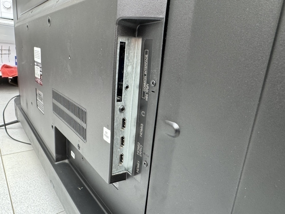 LED Телевизор Tuvio STV-55FDUBK1R